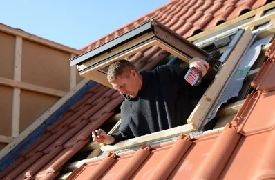 Pose de fenêtres de toit Velux à Chierry